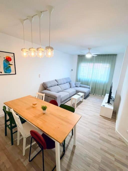 Modern Apartment In Malaga - Rosas Exteriör bild
